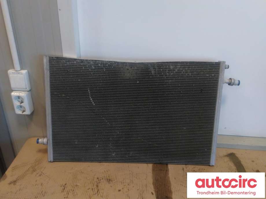 Radiator (automat gir) til Jaguar I-PACE 2018-->>  (...|T4K9610|9D38D100AA|)