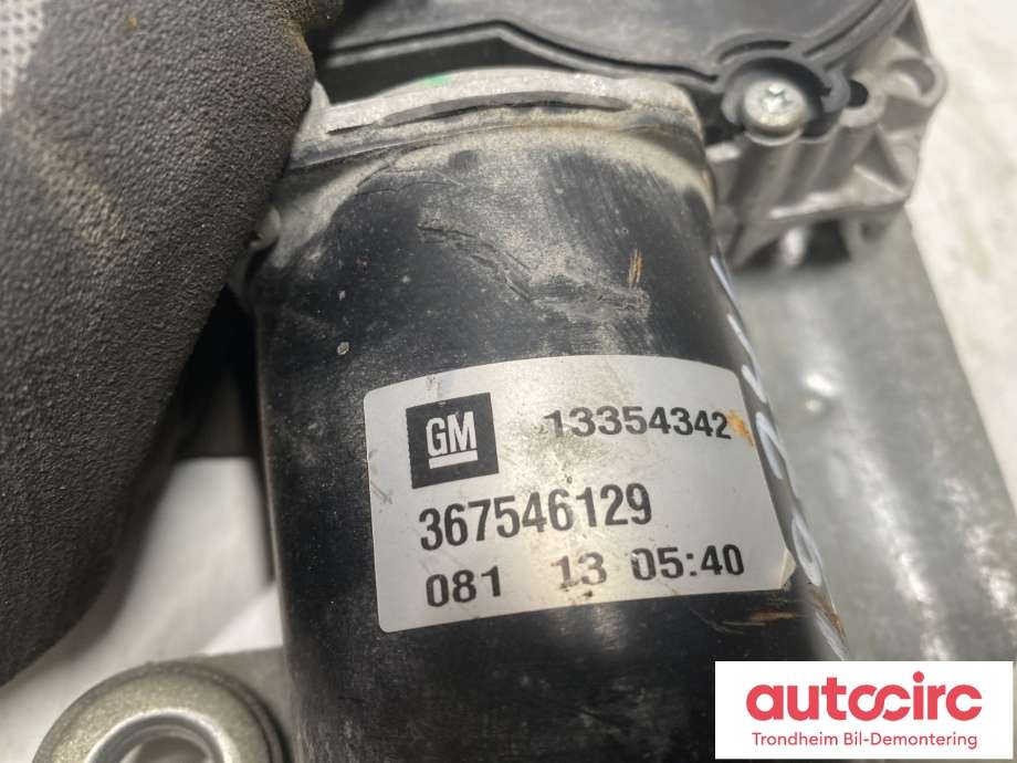 Viskermotor frontrute til Opel Adam 2013-2016  (13354342|)