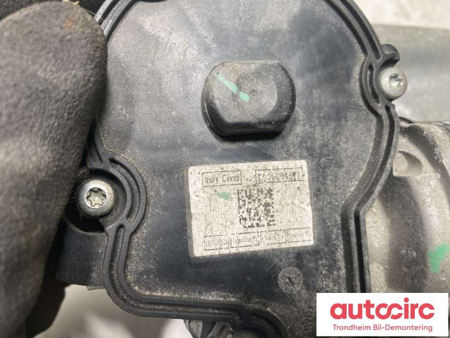 Viskermotor frontrute til Opel Adam 2013-2016  (13354342|)