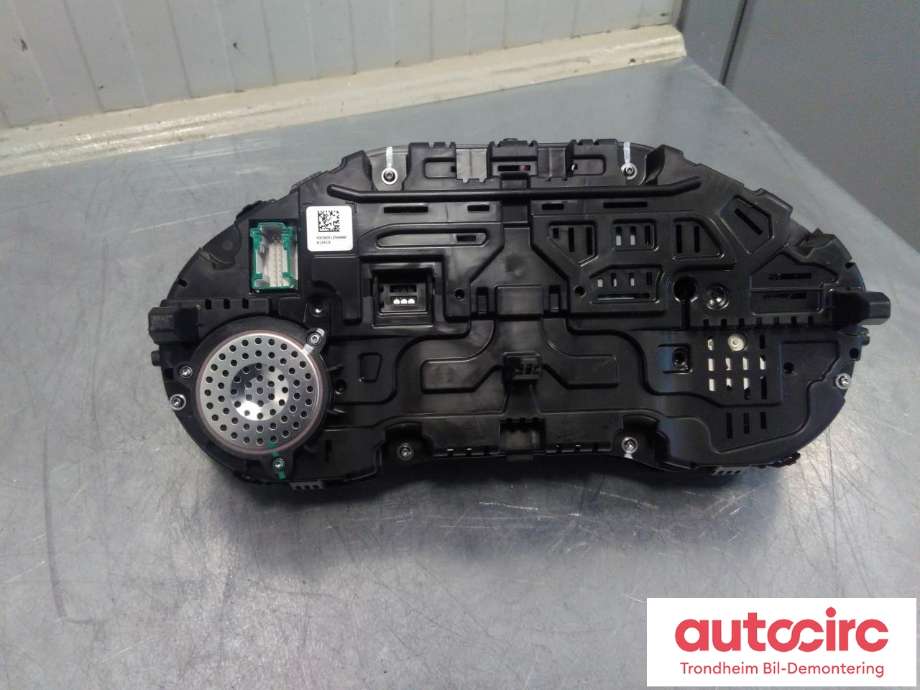 Instrumentpanel til Mercedes Sprinter 2018-->> (907/910) (907/910) (MERCEDES-BENZ|A9079001104|A9079002606|A9079005606| A9079001407| A9079002505| A9079002208)