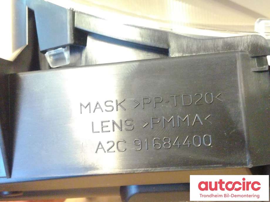 Instrumentpanel til Toyota Avensis 2015-2019 (Type III, Fase 2) (VDO|83800-05V71|8380005V71|A2C91684400)