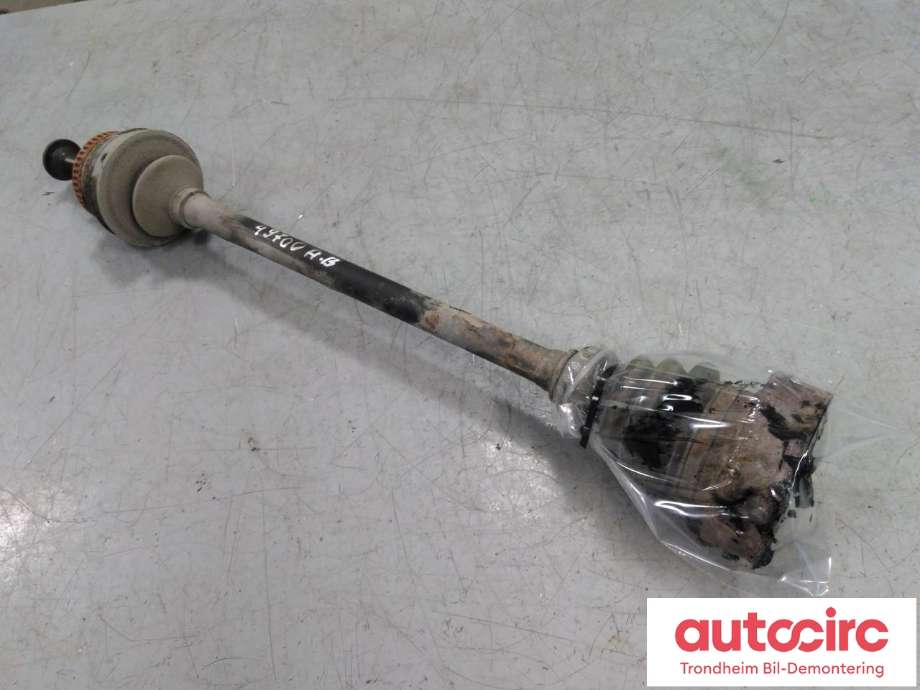 Drivaksel høyre bak, diesel/automat til Audi A6 2001-2004 (Type II, Fase 2) (C5) (C5) (..|4B0501203G|4B0501203C|4B0501203CX| 4B0 501 203 C| 4B0 501 203 CX| 4B0 501 203 G)
