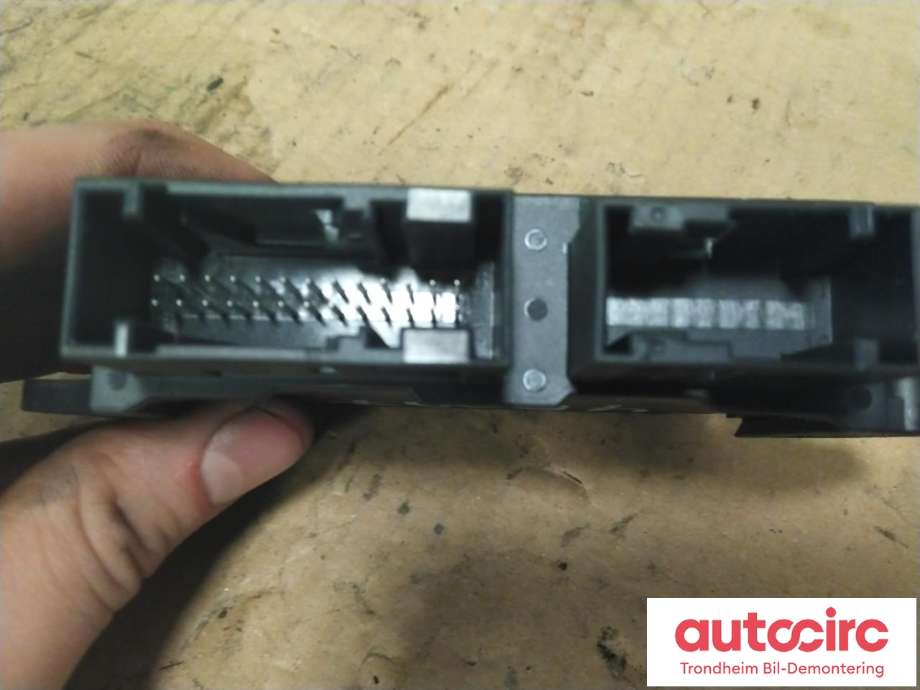 Styreenhet parkering til Mercedes Citan 2021-->> (W420) (W420) (BOSCH|284L03170R|A4209000104|A 420 900 01 04| 021700238)