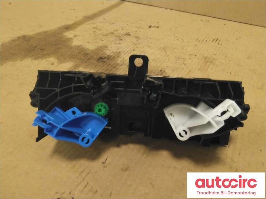 Varmeapparat betjening til Mercedes Citan 2021-->> (W420) (W420) (..|A4209008201|A4208307800|A 420 830 78 00)