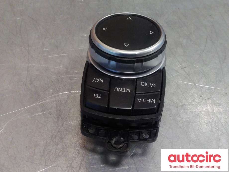 Bilstereo navigasjon betjeningspanel til BMW M5 2011-2017 (F10) (F10) (..|9332285|65829332285|65829350723)