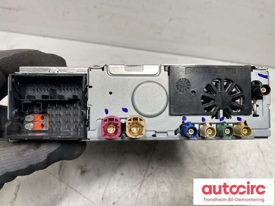 Bilstereo navigasjon til Mini Countryman 2010-2016 (R60) (R60) (ALPINE|65123457441|9 361 145|)