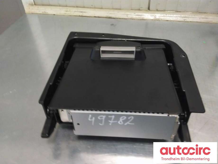 Bilstereo CD-veksler til BMW M5 2011-2017 (F10) (F10) (..|51169177572|51 16 9 177 572|)