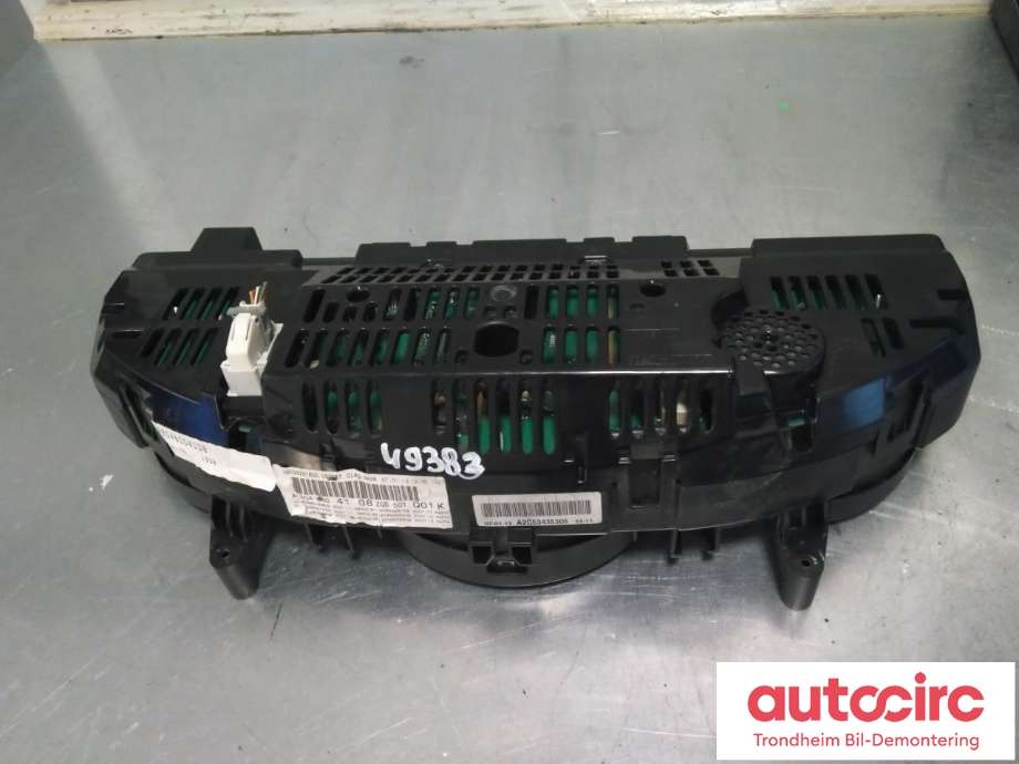 Instrumentpanel til Mercedes C-Klasse 2011-2014 (Fase 2) (W204) (W204) (..|A2049004108|A2049000306| A2049002408)