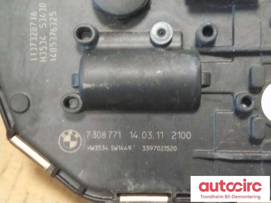 Viskermotor frontrute til BMW M5 2011-2017 (F10) (F10) (BOSCH|3398021520|61617306266|1397220943)