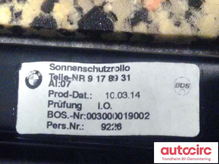 Hattehylle til BMW M5 2011-2017 (F10) (F10) (BMW|8038183|51468038183|)