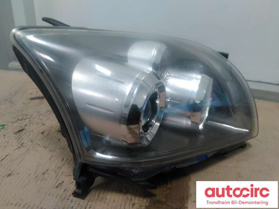 Frontlykt høyre halogen til Toyota Avensis 2003-2008 (Type II)  (FACELIFT|8113005240|81130-05240|)