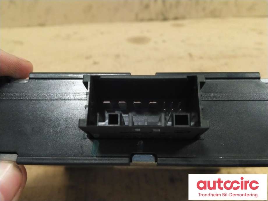 Styreenhet diverse til Mini One/Cooper 2007-2014 (R55-57) (R55-57) (HELLA|61429127088|61429253208|8ES00947920)