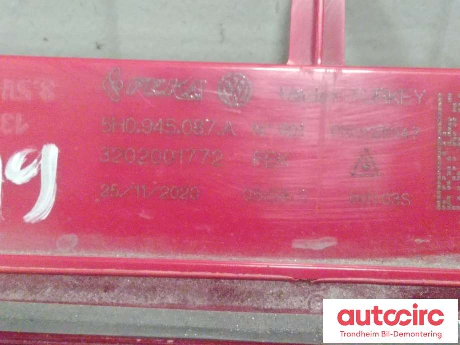 Baklykt bremselys bakrute til VW ID.4 2020-->>  (VW AG|5H0945087A|11A827555C|)