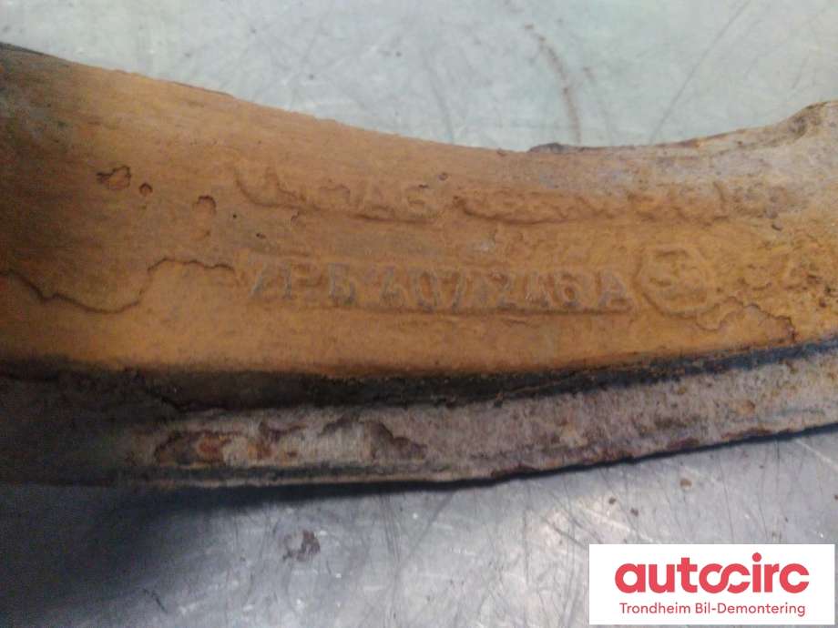 Hjulspindel høyre foran til Audi Q7 2010-2015 (Type I, Fase 2) (DIESEL/AUTOMAT|7L8407258B|7P6407246A|)
