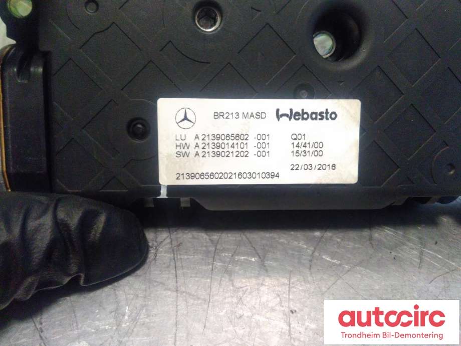 Takluke motor til Mercedes E-Klasse 2016-2023 (W213) (W213) (WEBASTO|A2139065602|)