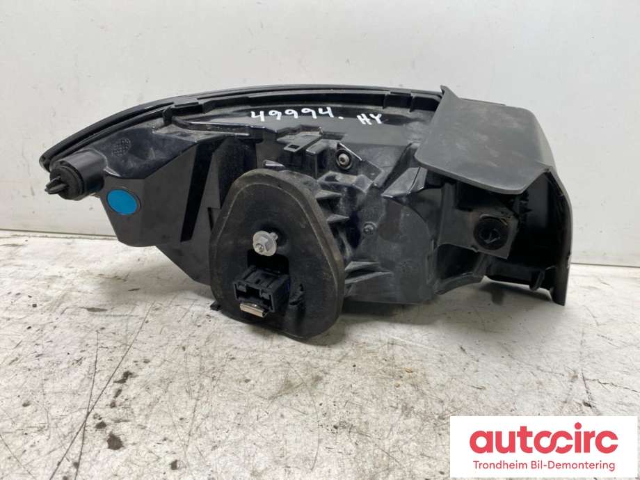 Baklykt høyre til Peugeot e-208 2019-->> (..|9823216680|)