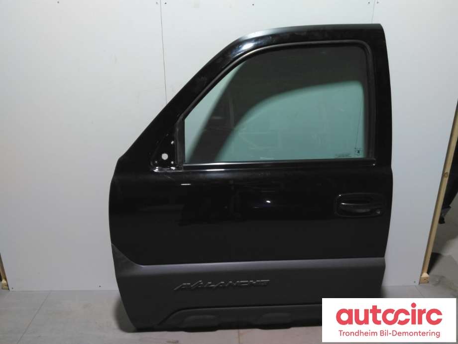Dør venstre foran til Chevrolet Avalanche 2002-2006 (Type I) (GM|88936989|)