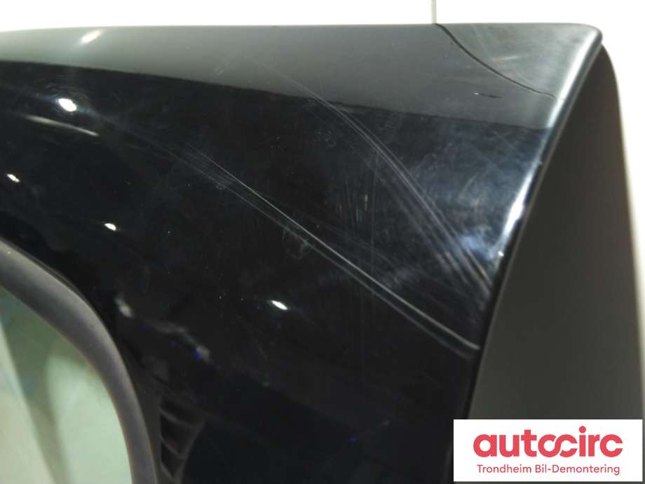 Dør venstre foran til Chevrolet Avalanche 2002-2006 (Type I) (GM|88936989|)