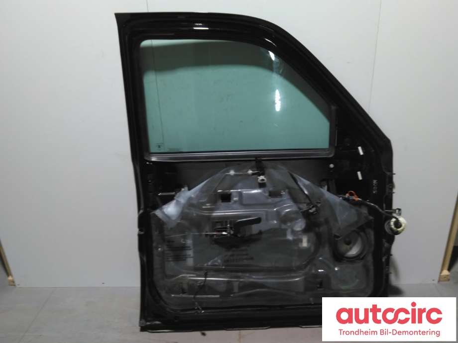Dør venstre foran til Chevrolet Avalanche 2002-2006 (Type I) (GM|88936989|)