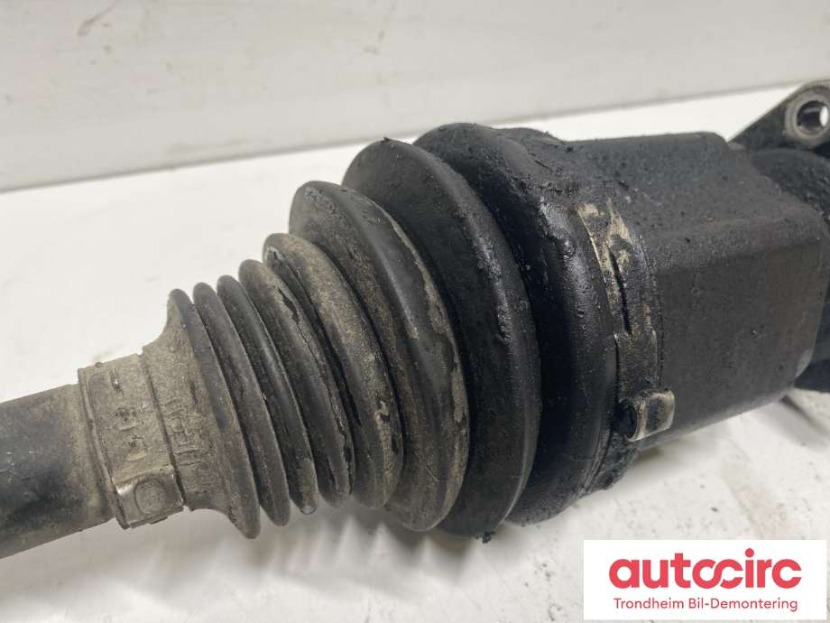 Drivaksel høyre foran, diesel/automat til Opel Insignia A 2009-2014 (13228199|22796269|93169653)