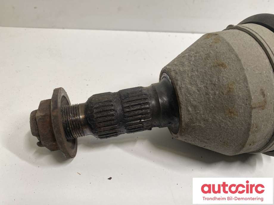 Drivaksel høyre foran, diesel/automat til Opel Insignia A 2009-2014 (13228199|22796269|93169653)