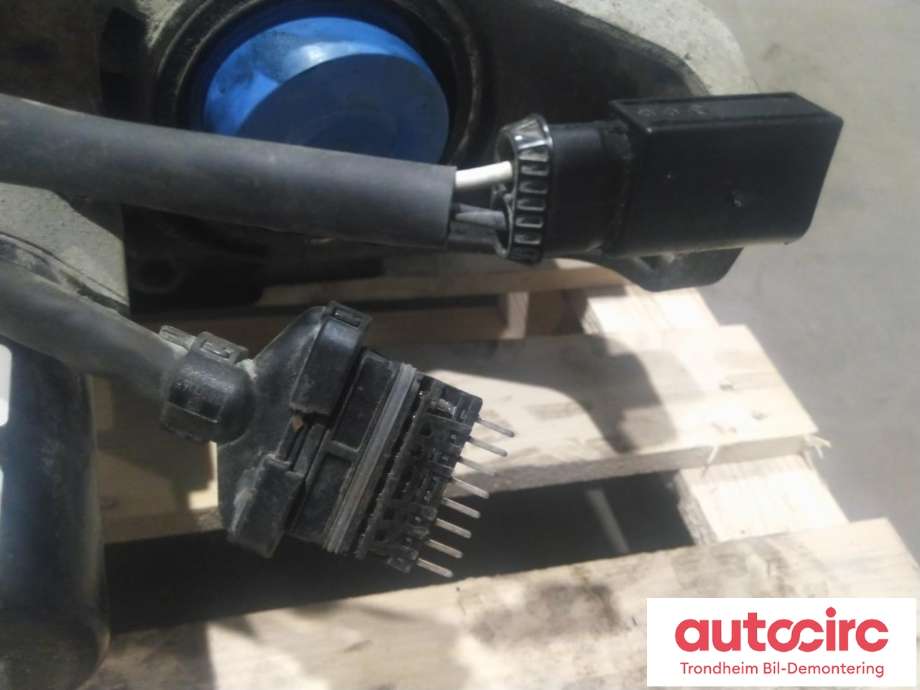 Kardang klokke bak til Mercedes GL 2006-2012 (X164) (X164) (ZF|A1643500814|A 164 350 08 14|)