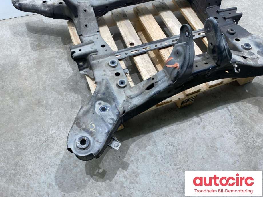 Travers foran hoved til Hyundai Ioniq 5 2021-->> (..|..|)