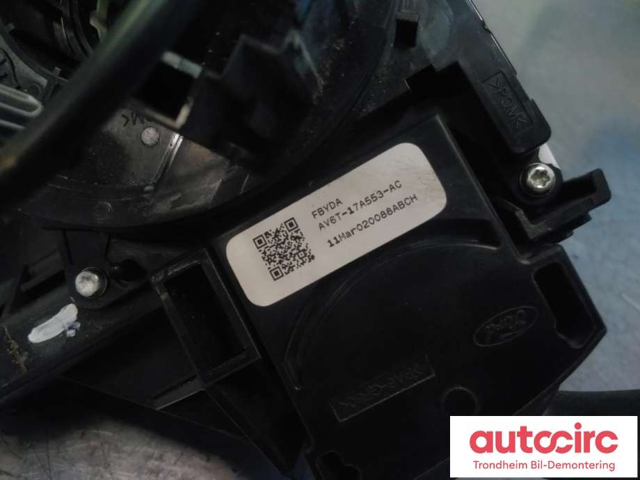 Bryter combi til Ford Focus 2011-2014 (Type III, Fase 1) (...|BV6T-13N064-AF|AV6T-13335-AB|AV6T-17A553-AC| 2060373| DV6T-3F944-AD| 1768432|BV6T-14A664-AF)