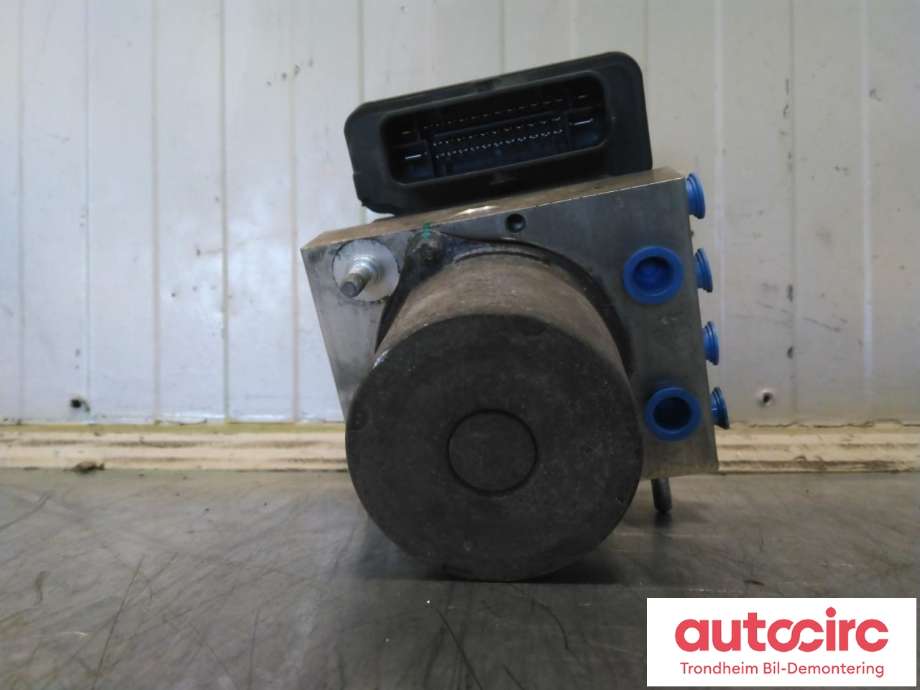 ABS sentral til Mercedes Vito 2014-->> (W447) (W447) (BOSCH|A4479004002|A4479004102|A4479008909| A4479001617)