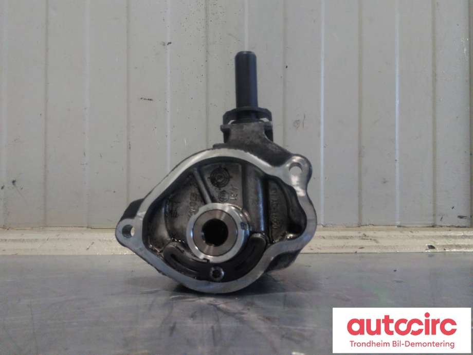 Vakuumpumpe til Mercedes Vito 2014-->> (W447) (W447) (MERCEDES-BENZ|A6510900005|)