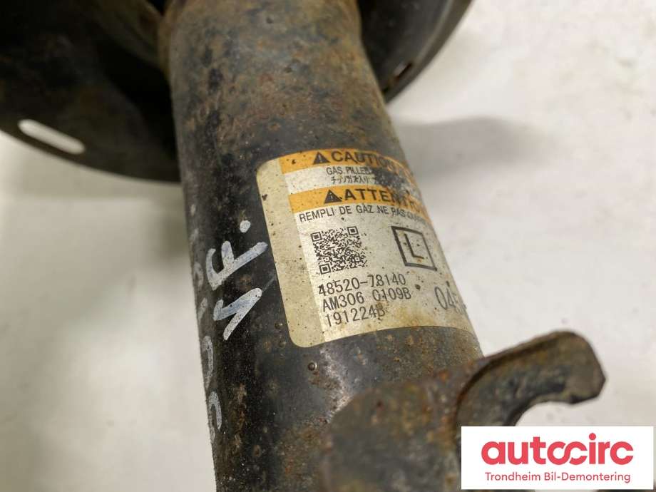 Fjærbein venstre foran til Lexus NX 2014-2021 (Type I) (AZ10) (AZ10) (ELEKTRISK|48520-78140|48520-79495|4852079495| 4852078140)