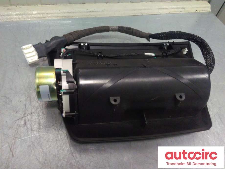 Bilstereo navigasjon skjerm til BMW X3 2003-2006 (Fase 1) (E83) (E83) (SIEMENS/VDO|3417417|3452286|65503452286)