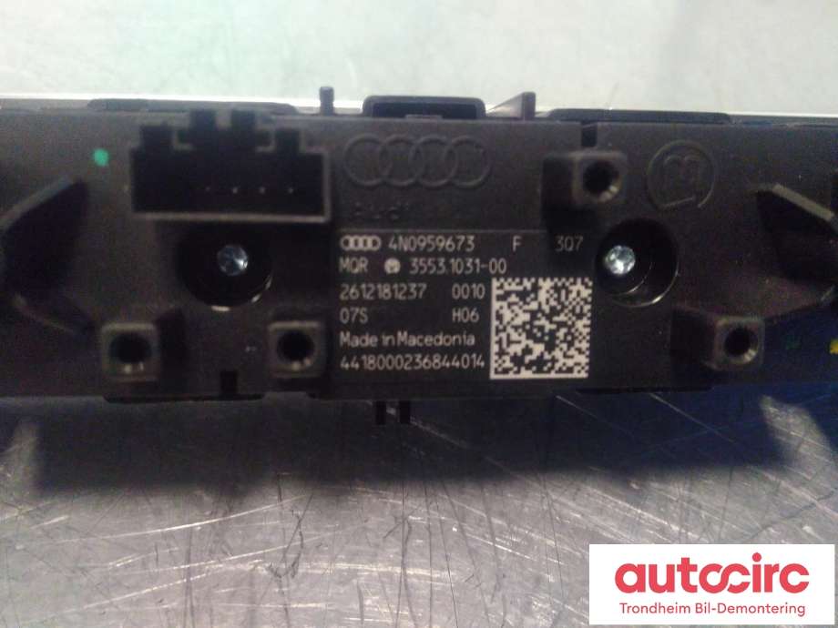 Bryter start/stopp til Audi e-tron 2018-->>  (...|4N0959673|4N0959673F|4K1919616B| 4N0905217B)