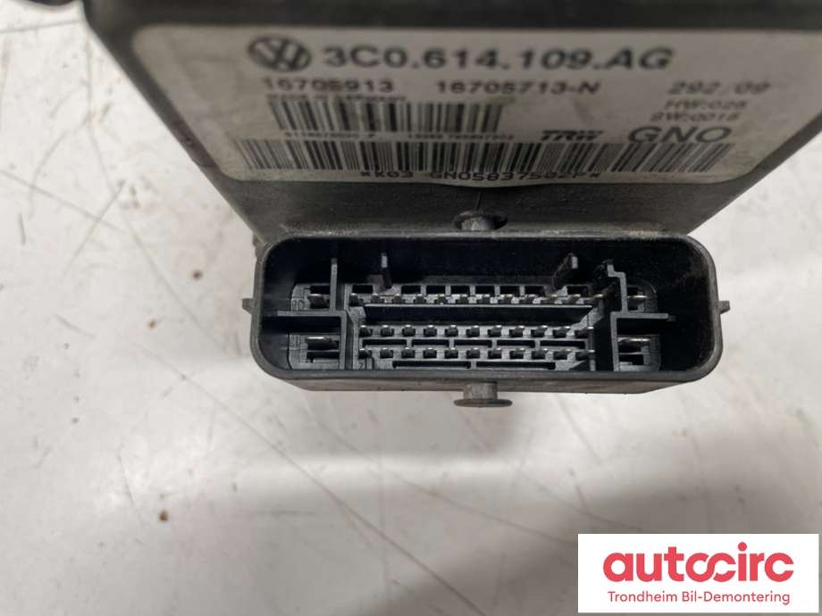 ABS sentral til VW CC 2008-2012 (PASSAT CC) (PASSAT CC) (TRW|3C0614109AG|)