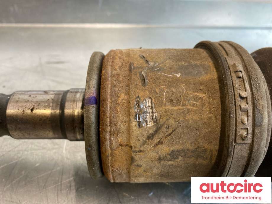 Drivaksel venstre foran, diesel/automat til Mitsubishi L200 2019-->> (Type V, Fase 2)  (..|3815A581|)