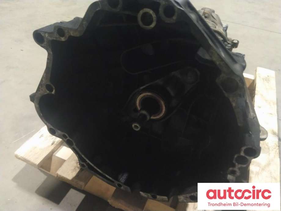 Girkasse 4WD komplett til VW Passat 2001-2005 (B5,3BG) (B5,3BG) (VAG|01E300049QX||HCN)