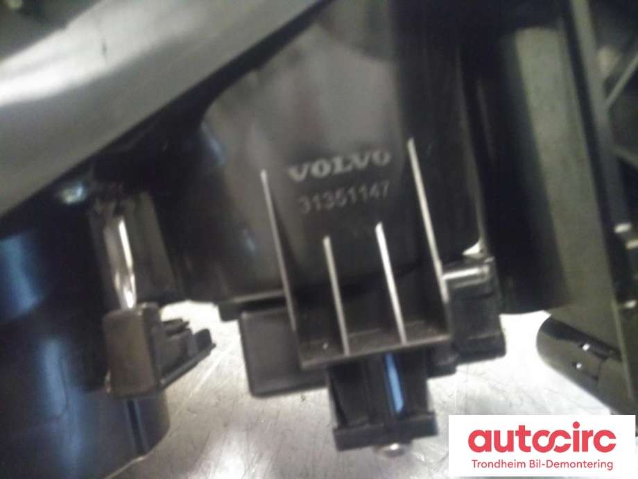 Dashbord koppholder til Volvo XC60 2014-2017 (Type I, Fase 2)  (...|39817730|)