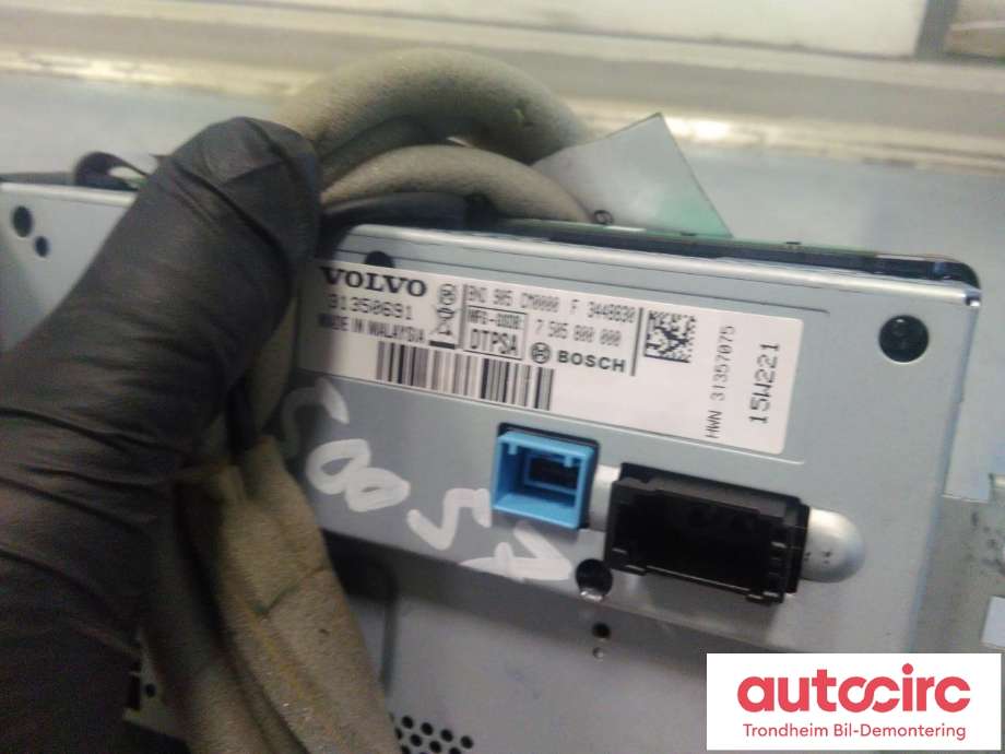 Bilstereo navigasjon skjerm til Volvo XC60 2014-2017 (Type I, Fase 2)  (BOSCH|31350691|36001980|)