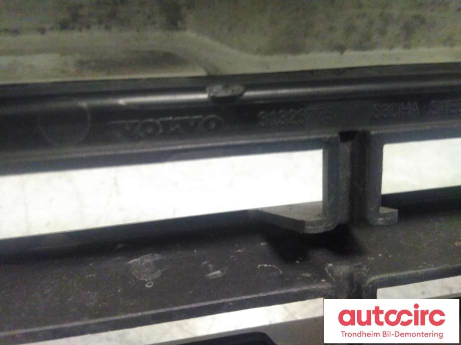 Spoiler foran til Volvo XC60 2014-2017 (Type I, Fase 2) (NEDRE DEL|31373266|31352458|31352459| 31323775| 31359368)