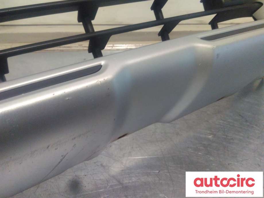 Spoiler foran til Volvo XC60 2014-2017 (Type I, Fase 2) (NEDRE DEL|31373266|31352458|31352459| 31323775| 31359368)