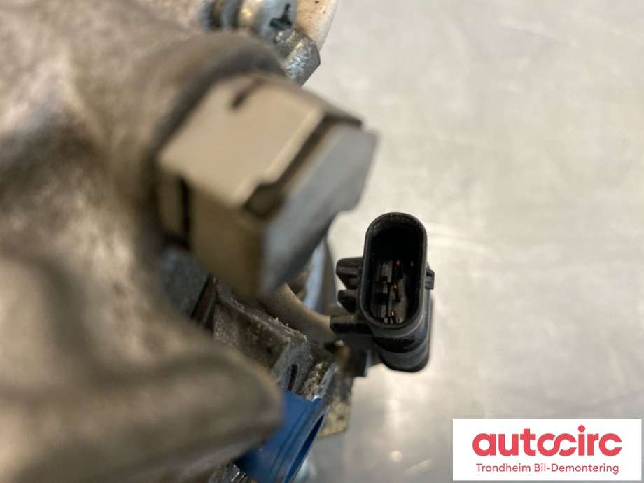 Aircondition kompressor til Mercedes GLA 2014-2020 (X156) (X156) (A 003 830 44 60|A 000 830 35 02|)