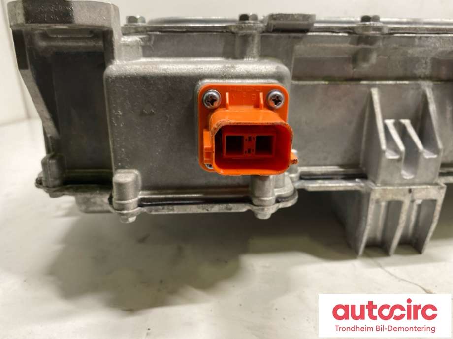 Batterilader (OBC - On Board Charger) til Ford E-Transit 2022-->> (2665403|LK98-10C785-WD|LK98-10B689-VE)
