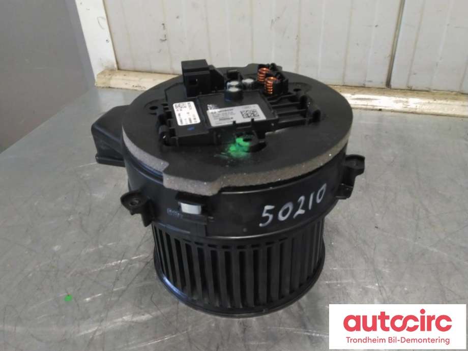 Varmeapparat motor til BMW 5-Serie 2017-->> (G30/G31) (G30/G31) (BOSCH|64116836881|0130309508|F011500123)