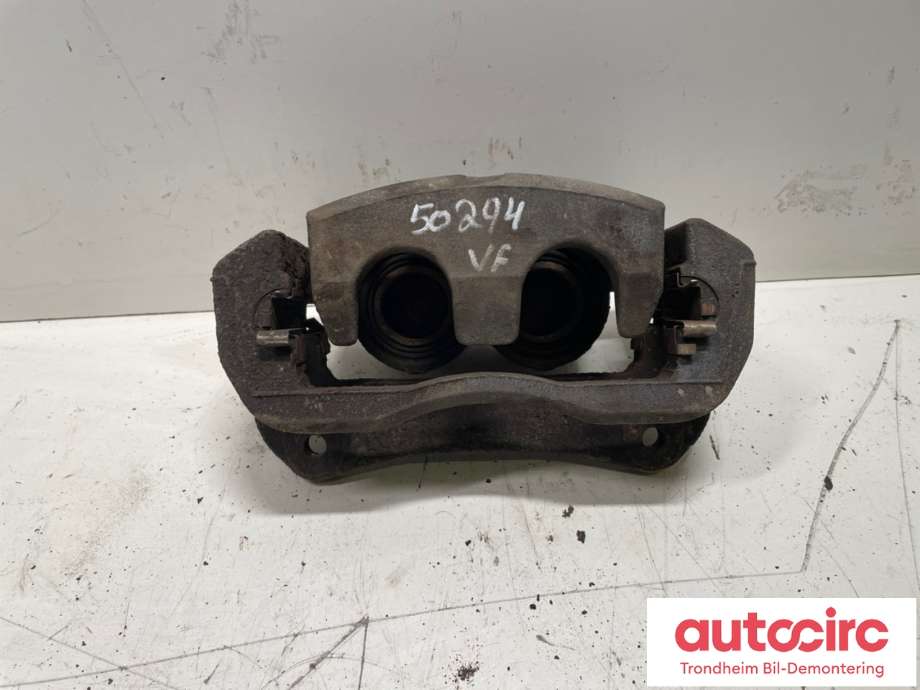 Bremsecaliper venstre foran til Toyota RAV4 2016-2019 (Type IV, Fase 2)  (4775048110|47750-48110|)