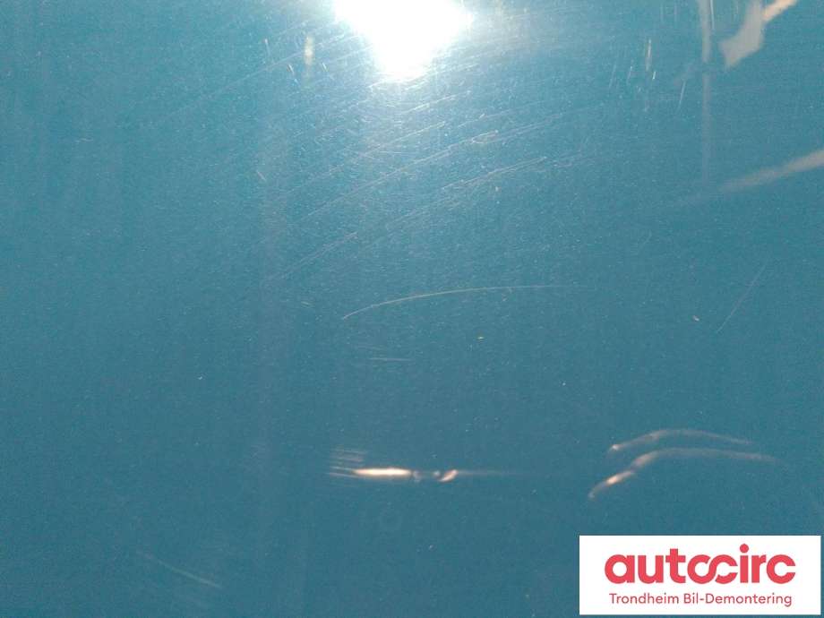 Spoiler bakluke til Audi e-tron 2018-->>  (MED BREMSELYS|4KE827933|4KE 827 933|)