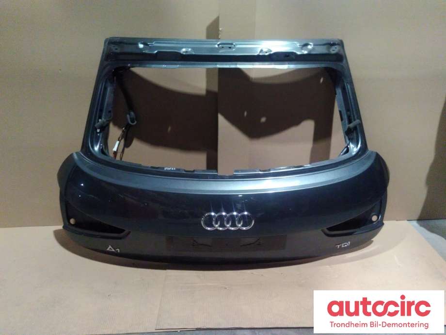 Bakluke til Audi A1, 2010-2014 (Type I, Fase 1)  (AUDI|8X4827023)