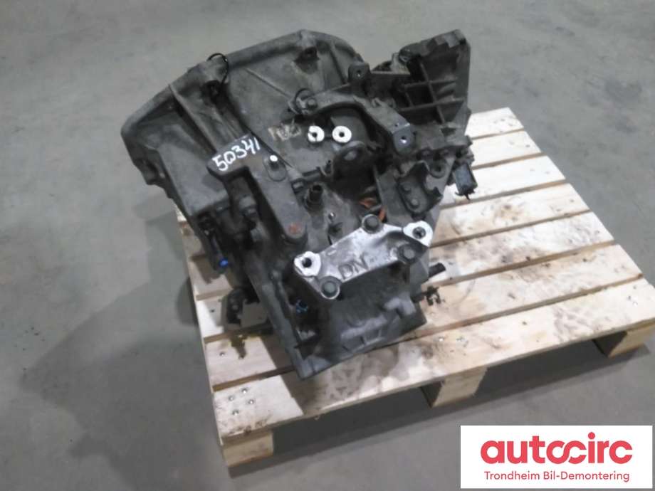 Girkasse 4WD hovedkasse til Nissan X-Trail 2007-2014 (T31) (T31) (..|32010JG76E|32010-JG76E|)