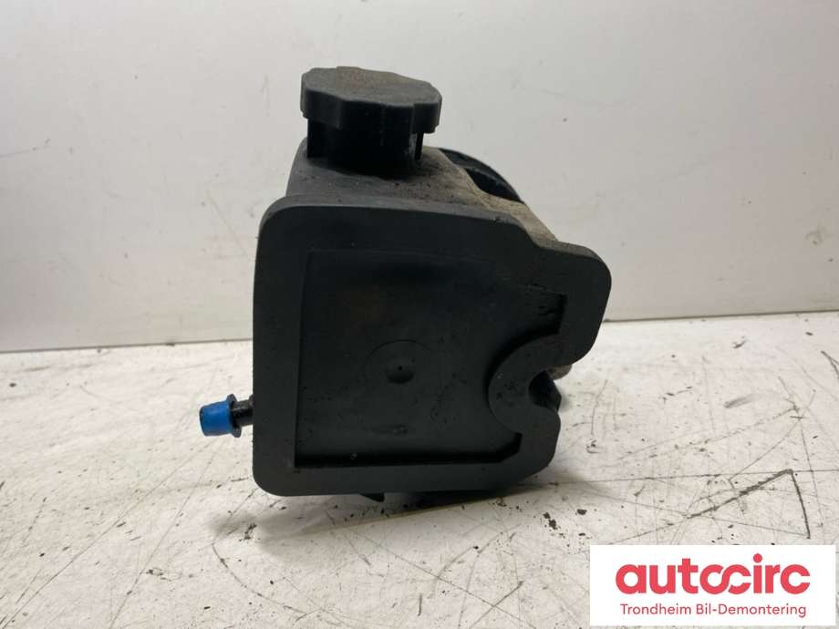 Servo pumpe mekanisk til Mercedes C-Klasse 2007-2011 (Fase 1) (W204) (W204) (A0044667001|)