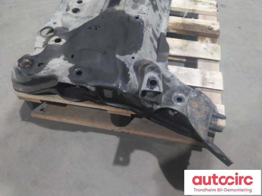 Travers foran hoved til Peugeot Partner 2015-2019 (Type II, Fase 2)  (PSA|B9U335A05A|)