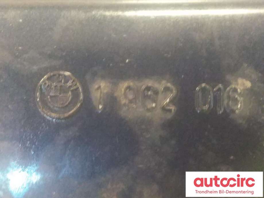Hjulbuelist høyre bak til BMW 3-Serie 1983-1993 (E30) (E30) (BMW|1962016|1962080|51711962080)